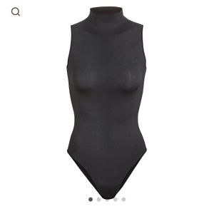 Skims Essential Mock Neck Sleeveless Bodysuit